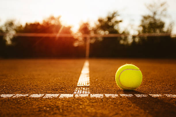 construction court de tennis à Saint-Raphaël
